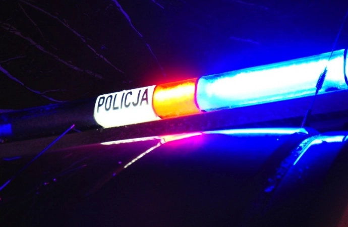 Policjanci z Pisza zatrzymali dwoje oszustów.