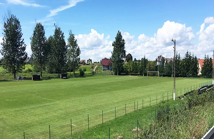 {Samorząd województwa warmińsko-mazurskiego przyznał 9 dotacji na wspieranie młodzieżowego sportu.}